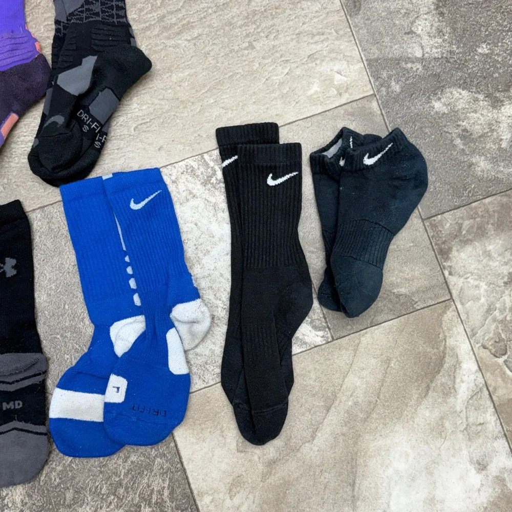 8 pair of boys athletic basketball socks Nike Elite Under Armour. Small & medium